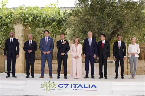 La Cumbre del G7 en 2015: Un Reencuentro de Líderes Tras la Crisis Europea y la Inestabilidad Geopolítica