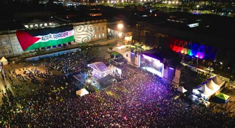  El Concierto de la Esperanza: Una Noche de Música y Resiliencia en Karachi